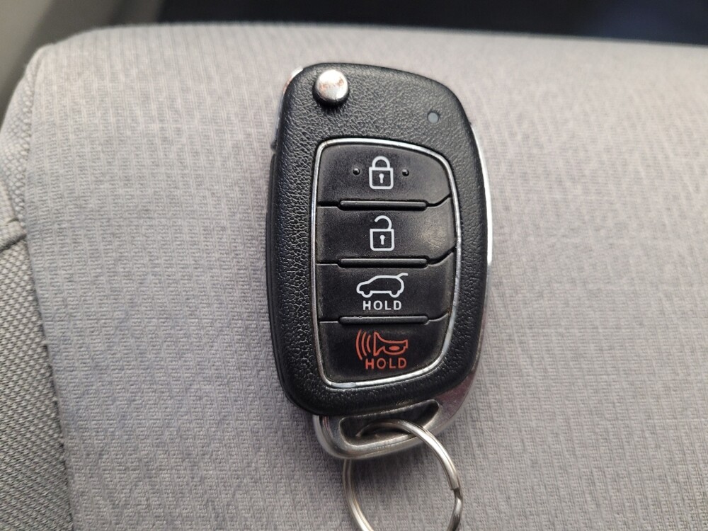 2018 Hyundai Tucson in Maple Heights, OH 44137 - 18139232 32