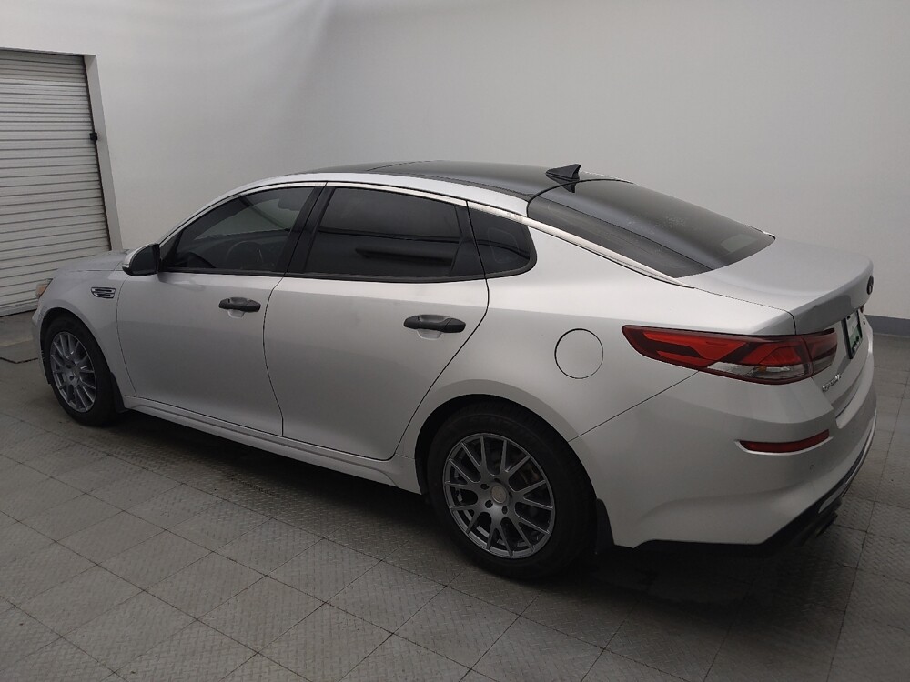 2019 Kia Optima in Houston, TX 77034 - 18139237 3