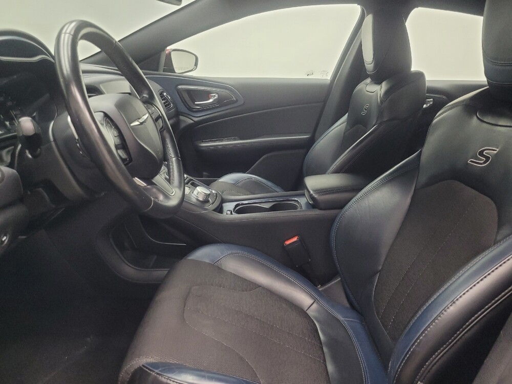 2015 Chrysler 200 in Ft Wayne, IN 46805 - 18139238 17