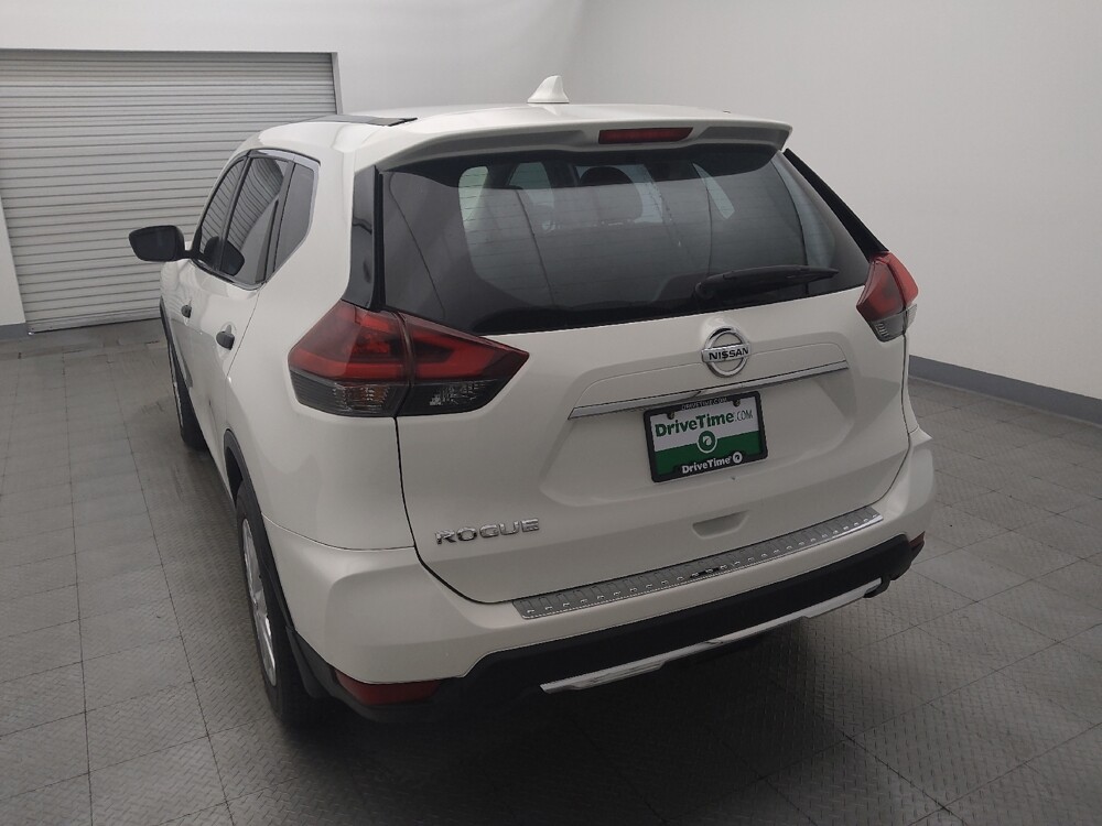 2018 Nissan Rogue in Houston, TX 77034 - 18139240 6