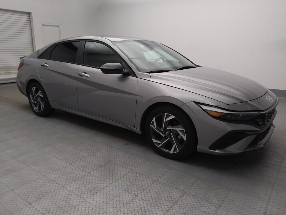 2025 Hyundai Elantra in Denver, CO 80012 - 18139242 11