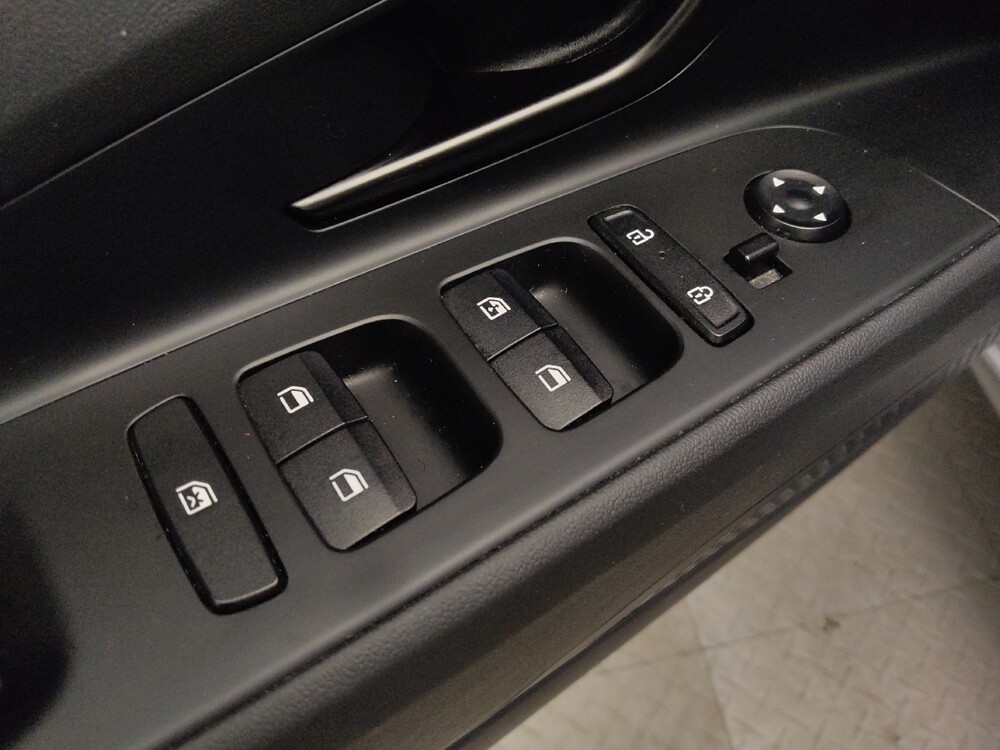 2025 Hyundai Elantra in Denver, CO 80012 - 18139242 27