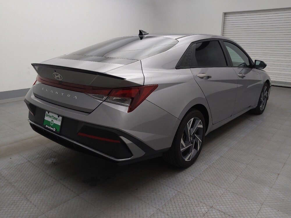 2025 Hyundai Elantra in Denver, CO 80012 - 18139242 9