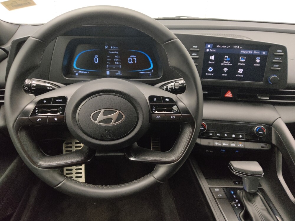 2025 Hyundai Elantra in Denver, CO 80012 - 18139242 22