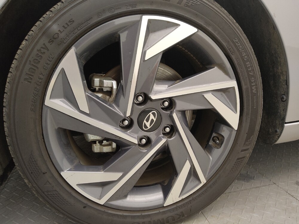 2025 Hyundai Elantra in Denver, CO 80012 - 18139242 31
