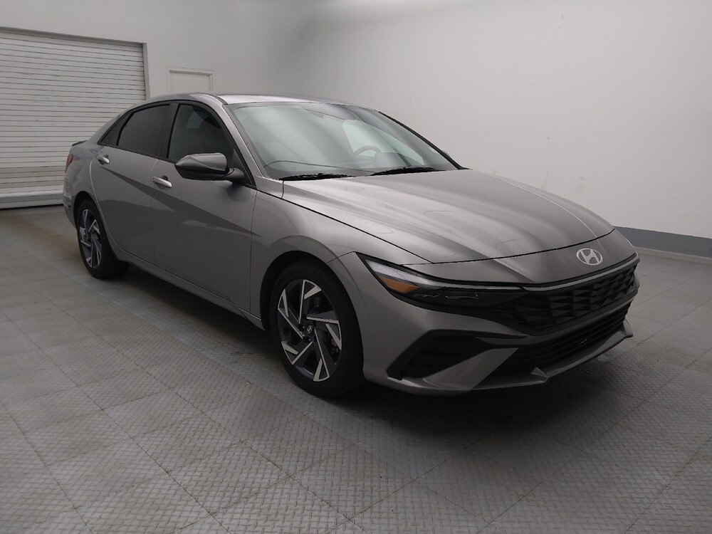2025 Hyundai Elantra in Denver, CO 80012 - 18139242 13
