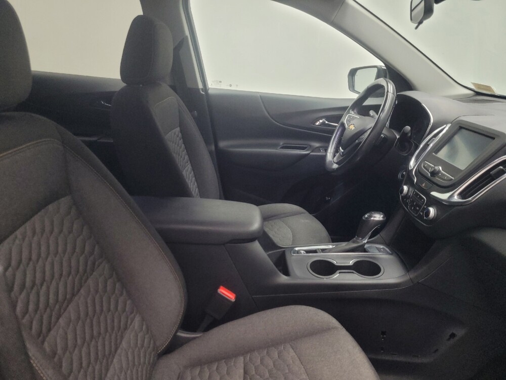 2018 Chevrolet Equinox in Indianapolis, IN 46219 - 18139246 21