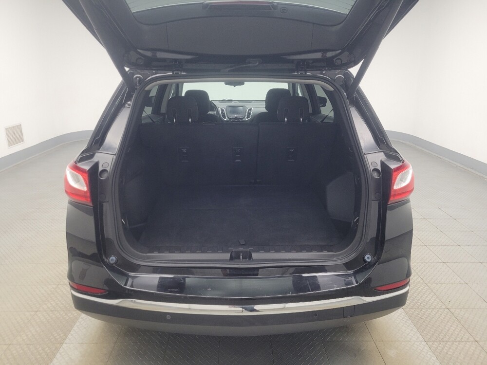 2018 Chevrolet Equinox in Indianapolis, IN 46219 - 18139246 29