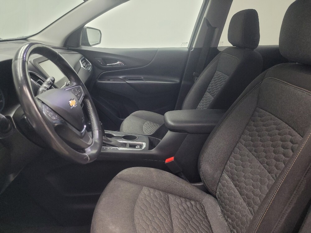 2018 Chevrolet Equinox in Indianapolis, IN 46219 - 18139246 17