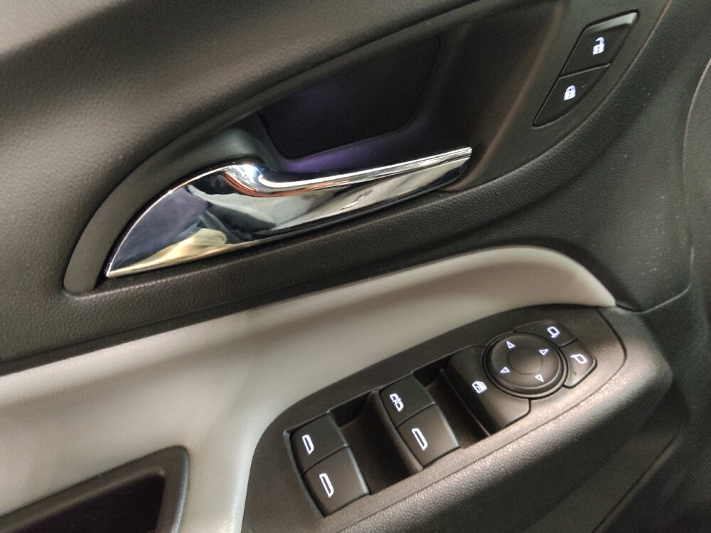 2022 Chevrolet Equinox in Fort Worth, TX 76116 - 18139247 27