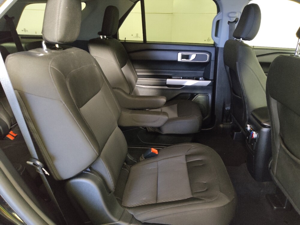 2022 Ford Explorer in Midlothian, IL 60445 - 18139252 19