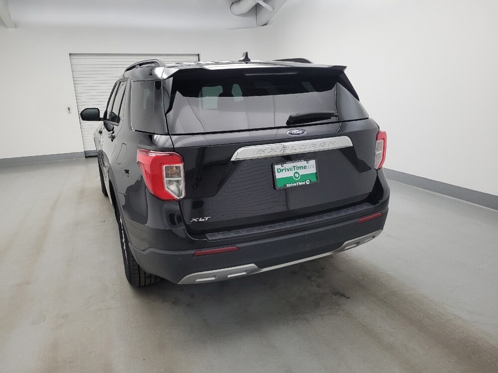 2023 Ford Explorer in Columbus, OH 43228 - 18139254 6