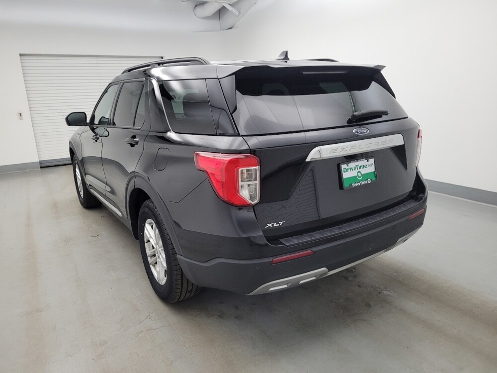 2023 Ford Explorer in Columbus, OH 43228 - 18139254 5