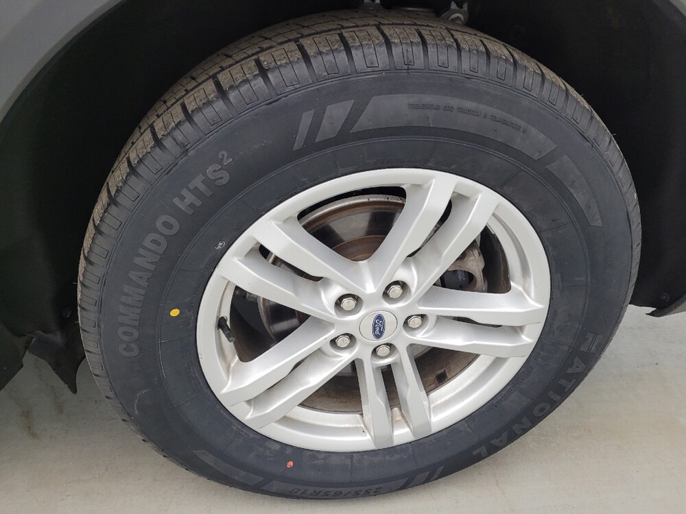 2023 Ford Explorer in Columbus, OH 43228 - 18139254 31