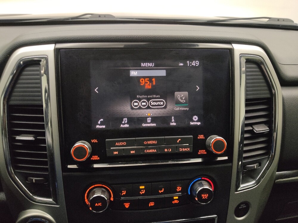 2021 Nissan Titan in Lombard, IL 60148 - 18139256 25