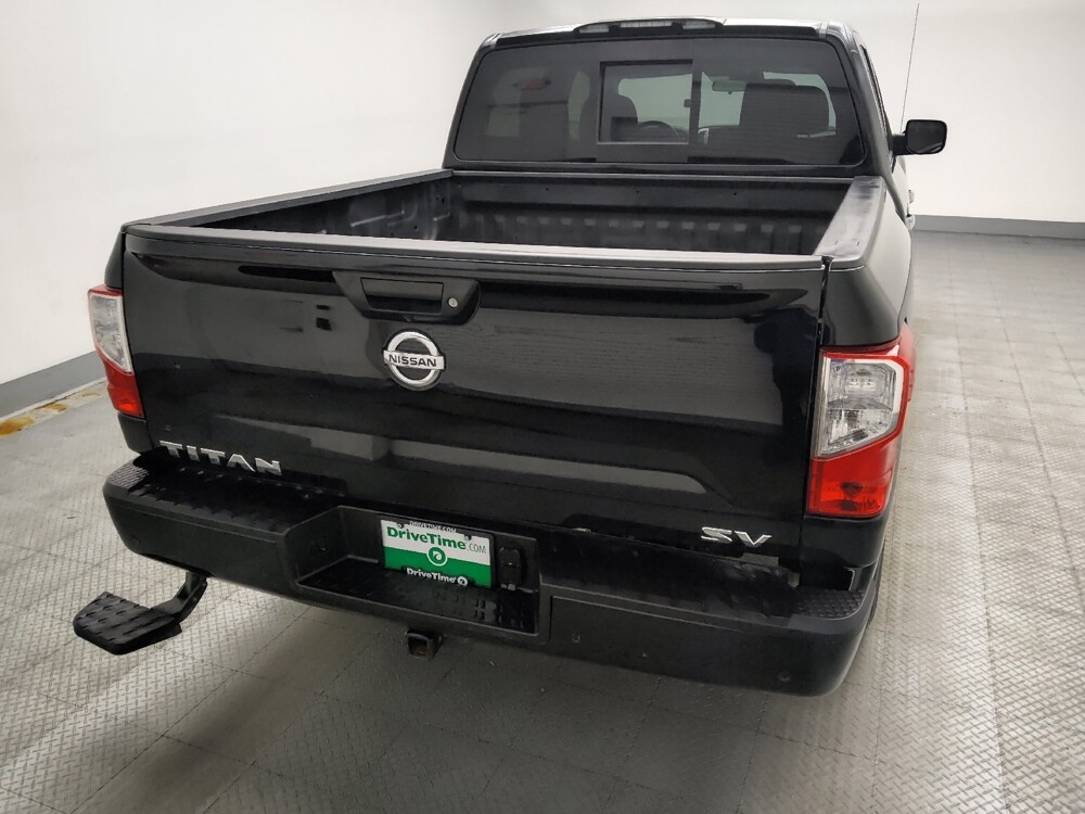 2021 Nissan Titan in Lombard, IL 60148 - 18139256 7