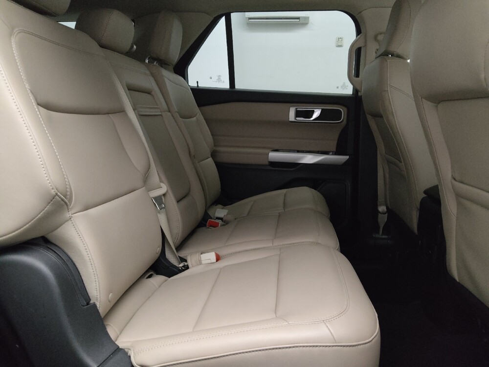 2022 Ford Explorer in Tulsa, OK 74145 - 18139258 19