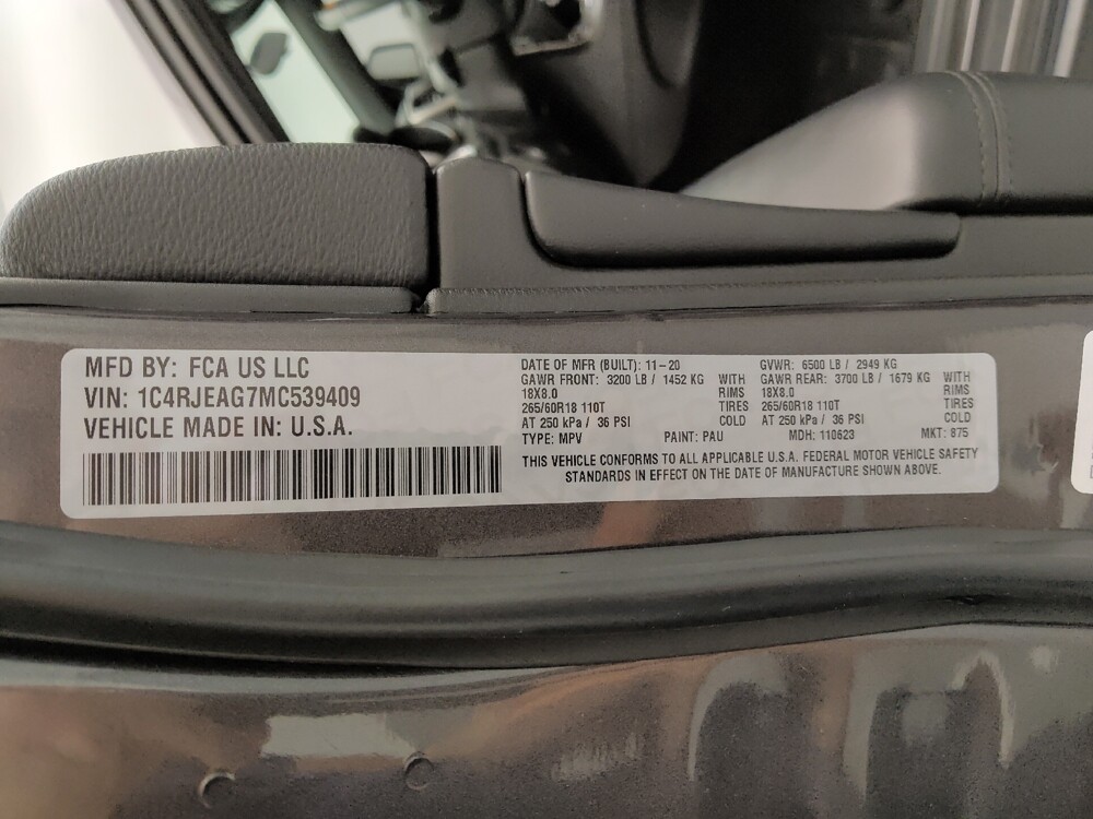 2021 Jeep Grand Cherokee in Independence, MO 64055 - 18139259 33