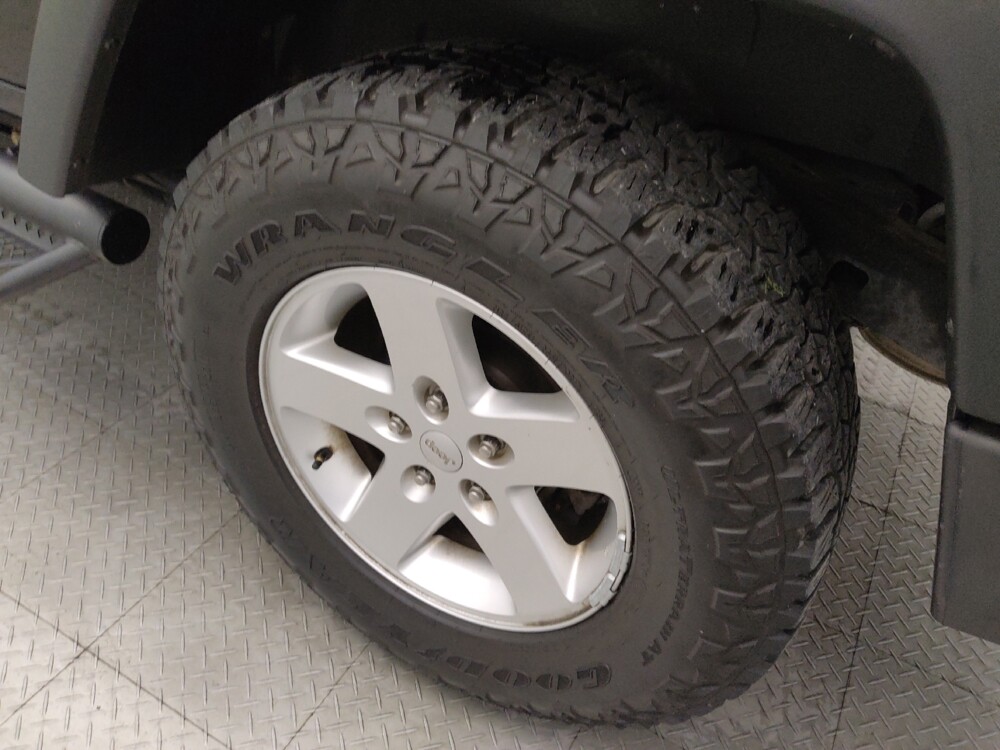 2017 Jeep Wrangler in Houston, TX 77060 - 18139263 31