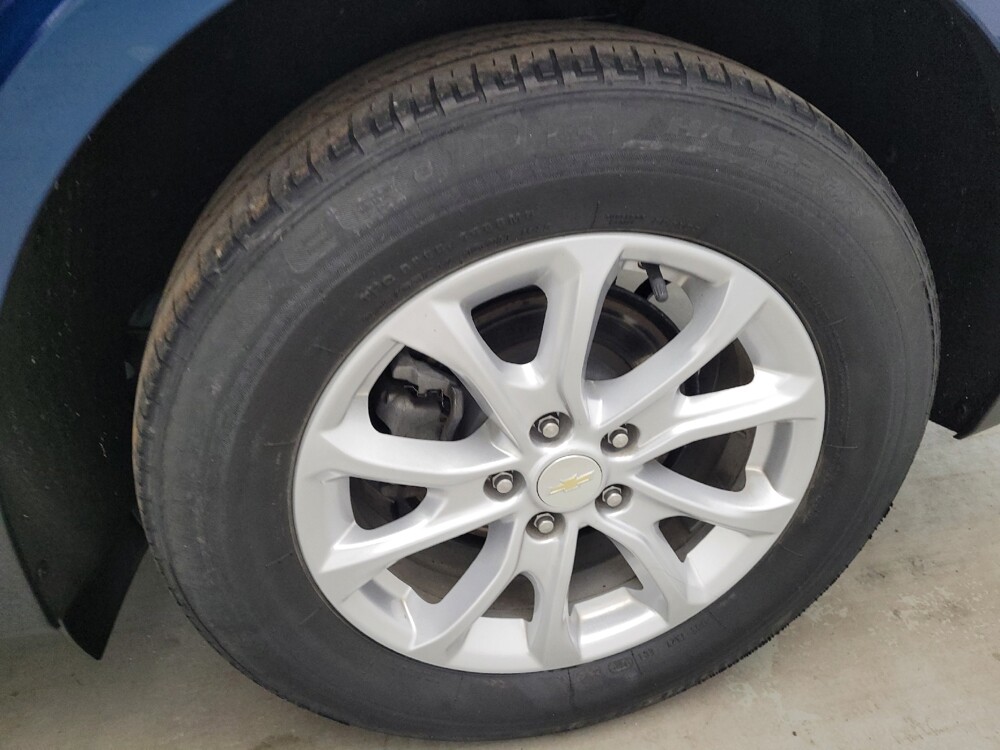 2020 Chevrolet Equinox in Louisville, KY 40258 - 18139269 31