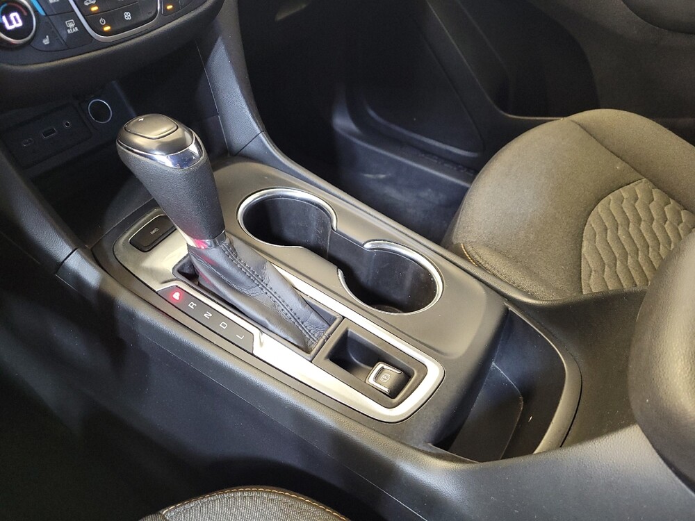 2020 Chevrolet Equinox in Louisville, KY 40258 - 18139269 26