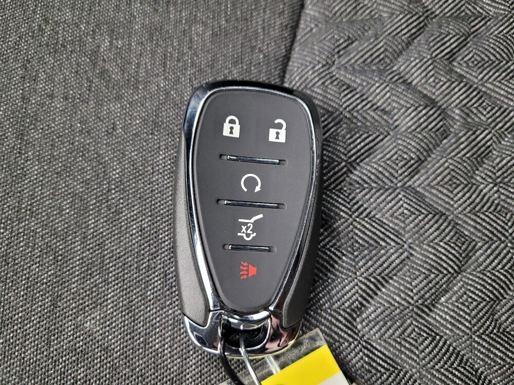 2022 Chevrolet Equinox in Louisville, KY 40258 - 18139270 32