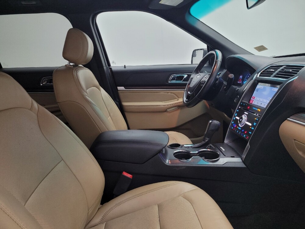 2017 Ford Explorer in Maple Heights, OH 44137 - 18139274 21