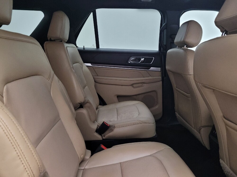 2017 Ford Explorer in Maple Heights, OH 44137 - 18139274 19