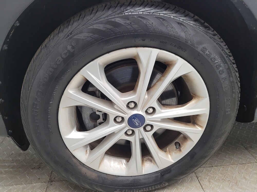 2018 Ford Escape in Maple Heights, OH 44137 - 18139275 31