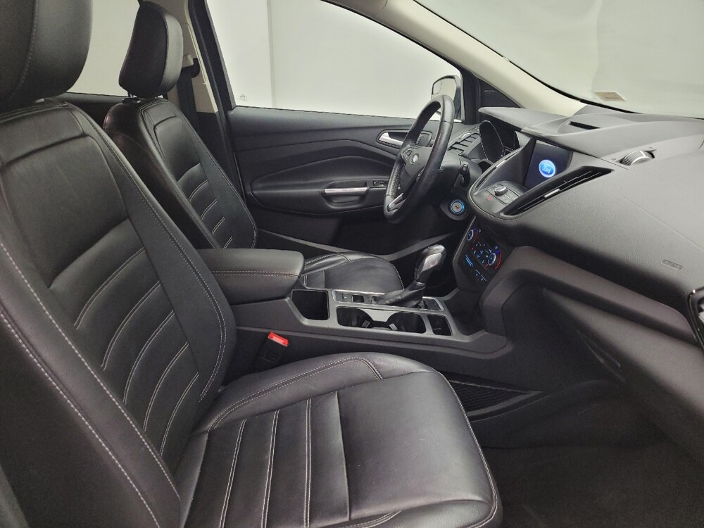 2018 Ford Escape in Maple Heights, OH 44137 - 18139275 21
