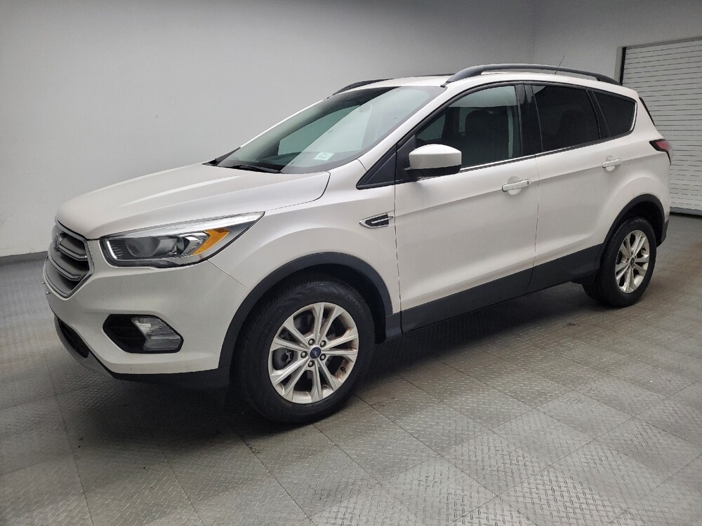 2018 Ford Escape in Maple Heights, OH 44137 - 18139275 2