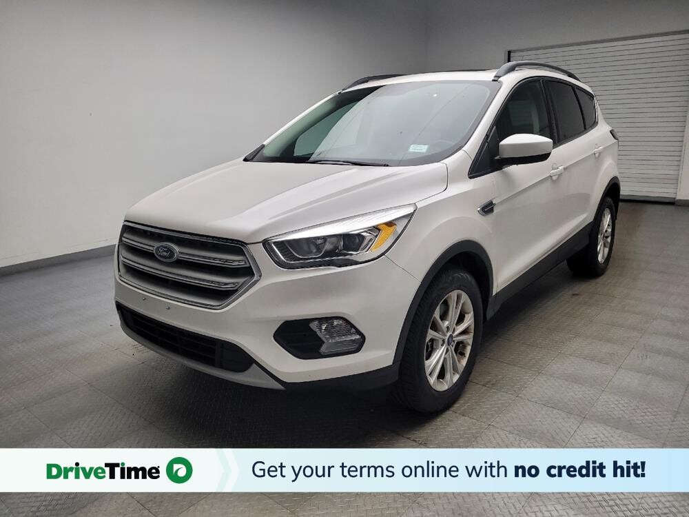 2018 Ford Escape in Maple Heights, OH 44137 - 18139275