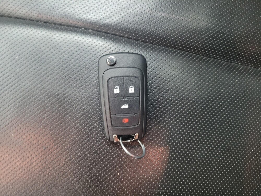 2015 Chevrolet Equinox in Maple Heights, OH 44137 - 18139277 32