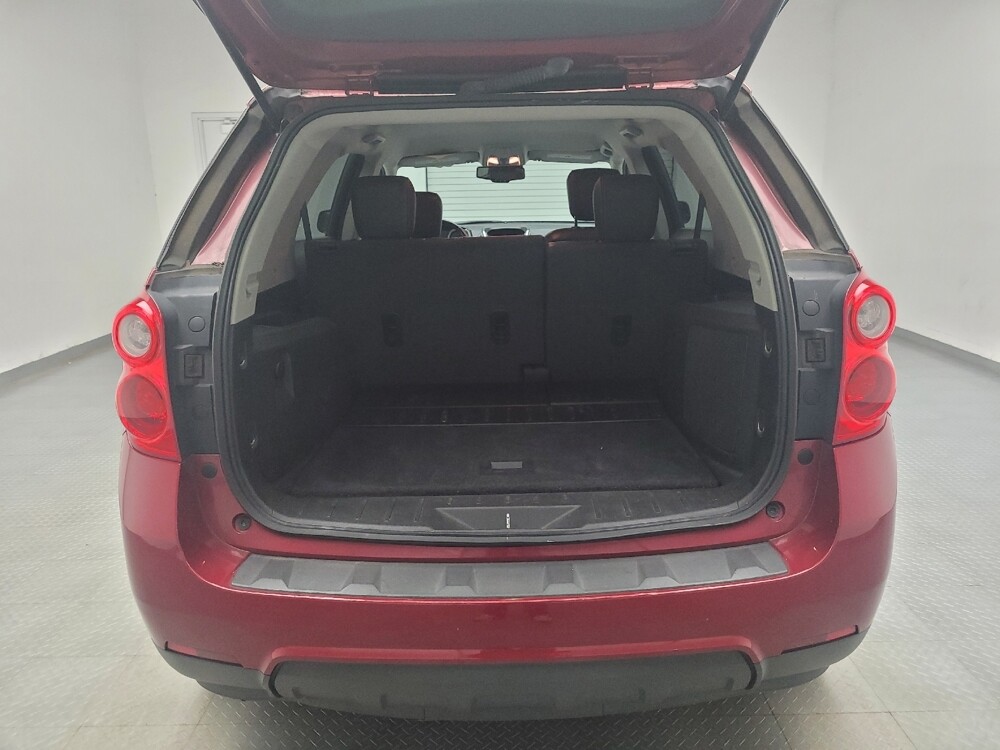 2015 Chevrolet Equinox in Maple Heights, OH 44137 - 18139277 29