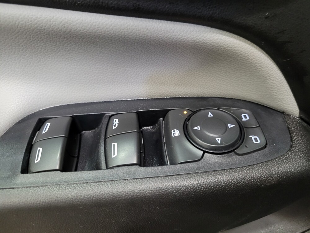 2019 Chevrolet Equinox in Owings Mills, MD 21117 - 18139280 27
