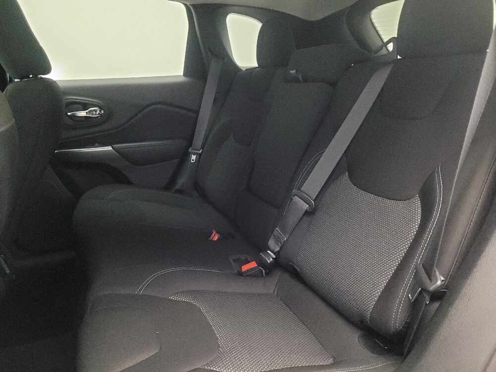 2020 Jeep Cherokee in Union City, GA 30291 - 18139286 18