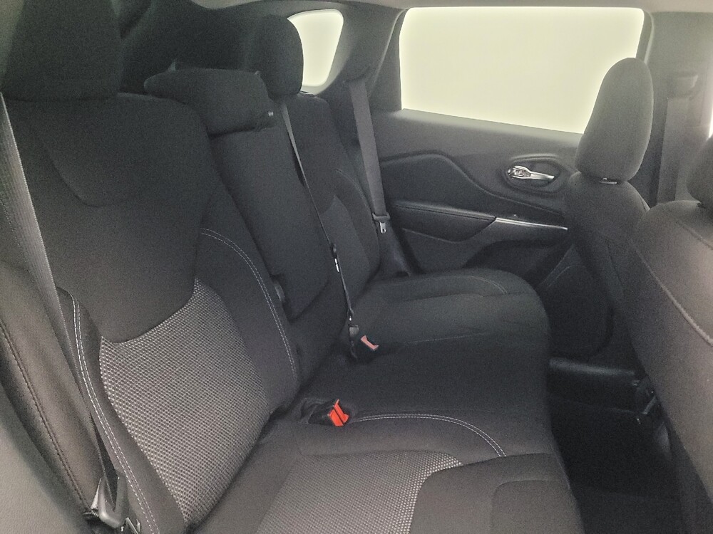 2020 Jeep Cherokee in Union City, GA 30291 - 18139286 19