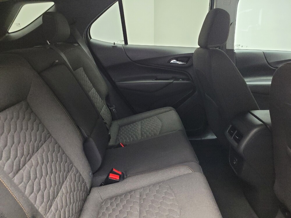 2020 Chevrolet Equinox in Taylor, MI 48180 - 18139288 19