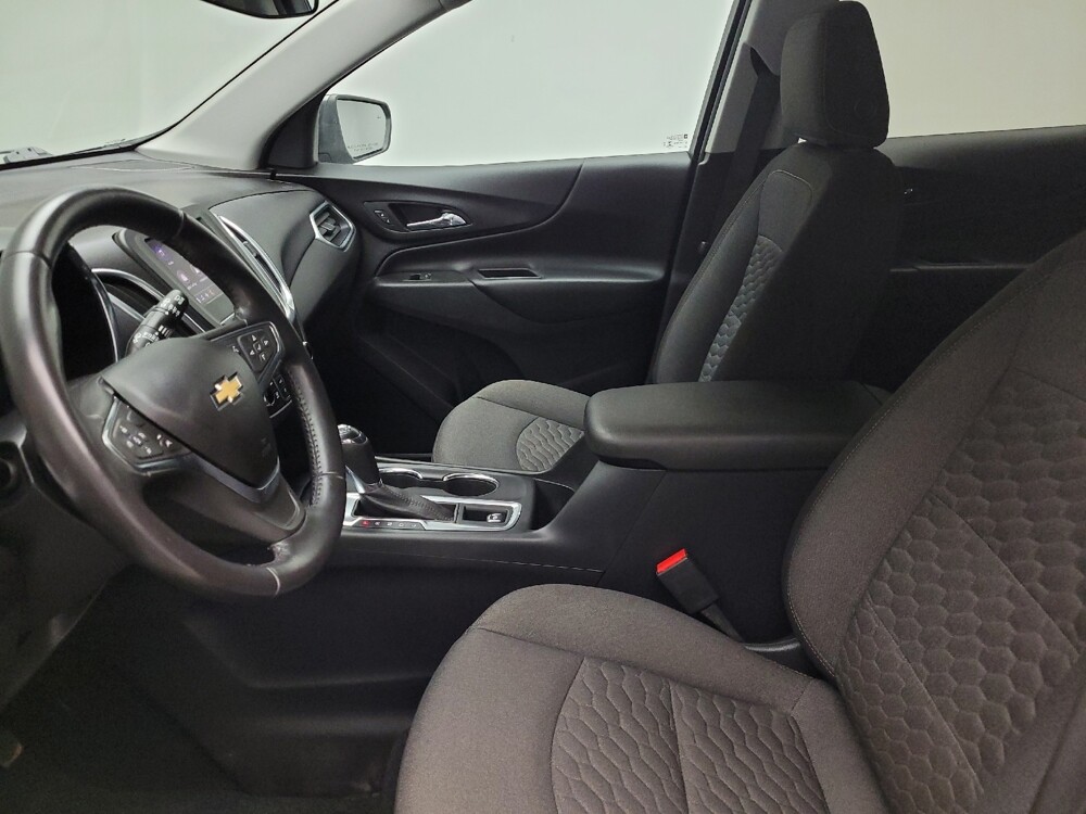 2020 Chevrolet Equinox in Taylor, MI 48180 - 18139288 17