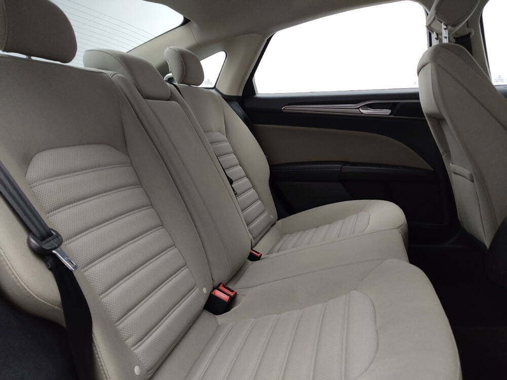 2018 Ford Fusion in Denver, CO 80012 - 18139291 19