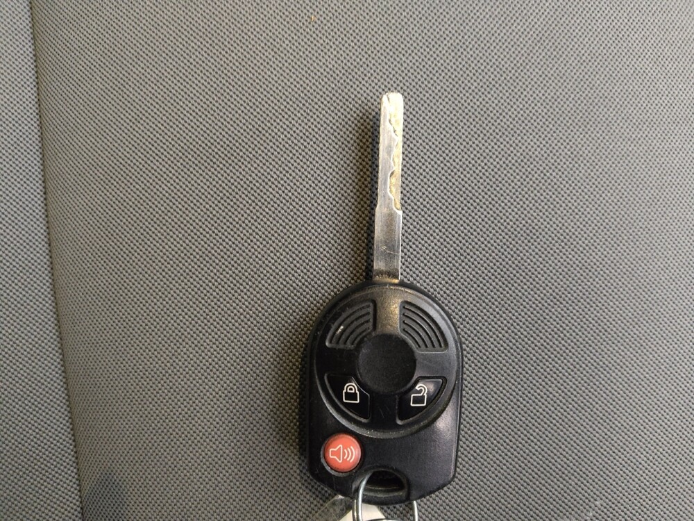 2016 Ford Escape in Lombard, IL 60148 - 18139292 32