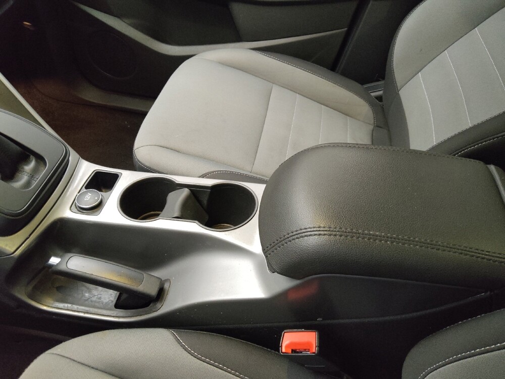 2016 Ford Escape in Lombard, IL 60148 - 18139292 26
