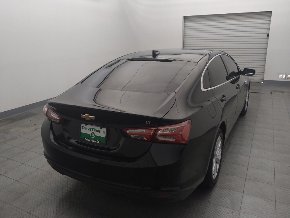 2019 Chevrolet Malibu in Houston, TX 77060 - 18139299 7