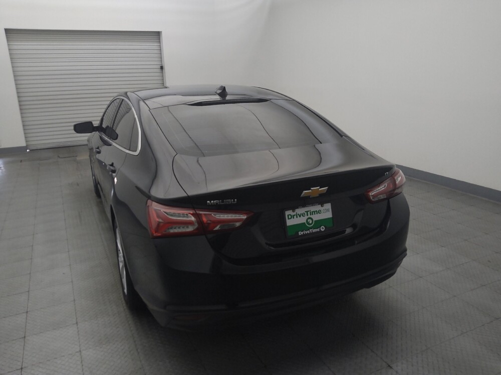 2019 Chevrolet Malibu in Houston, TX 77060 - 18139299 6