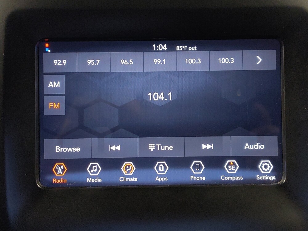 2020 Jeep Cherokee in Houston, TX 77060 - 18139300 25