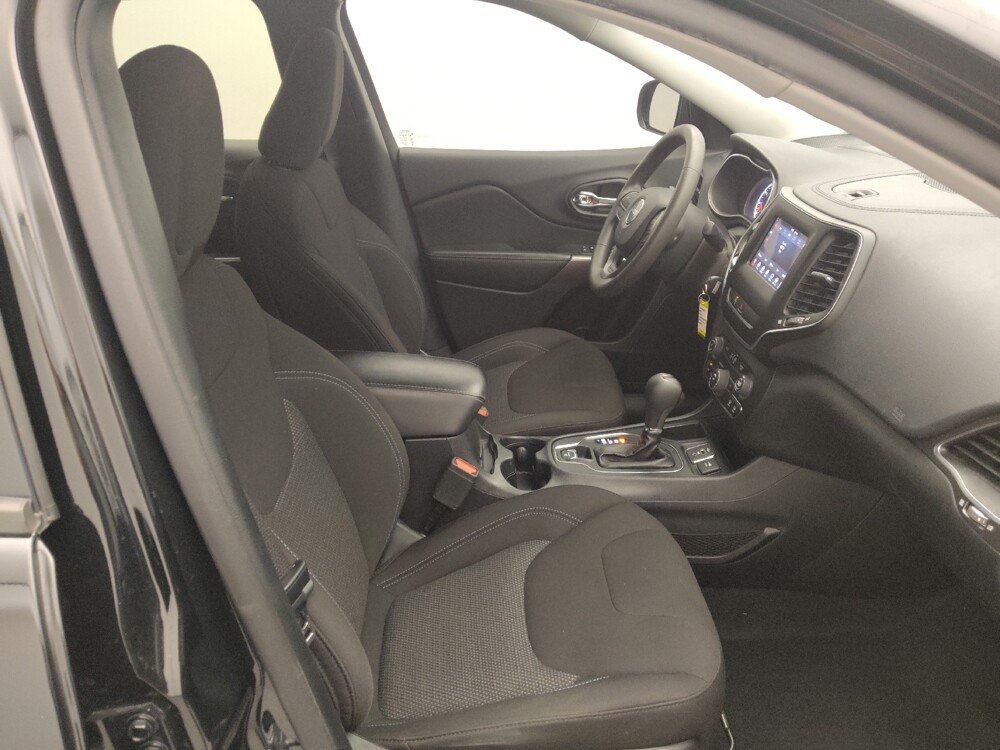 2020 Jeep Cherokee in Houston, TX 77060 - 18139300 21