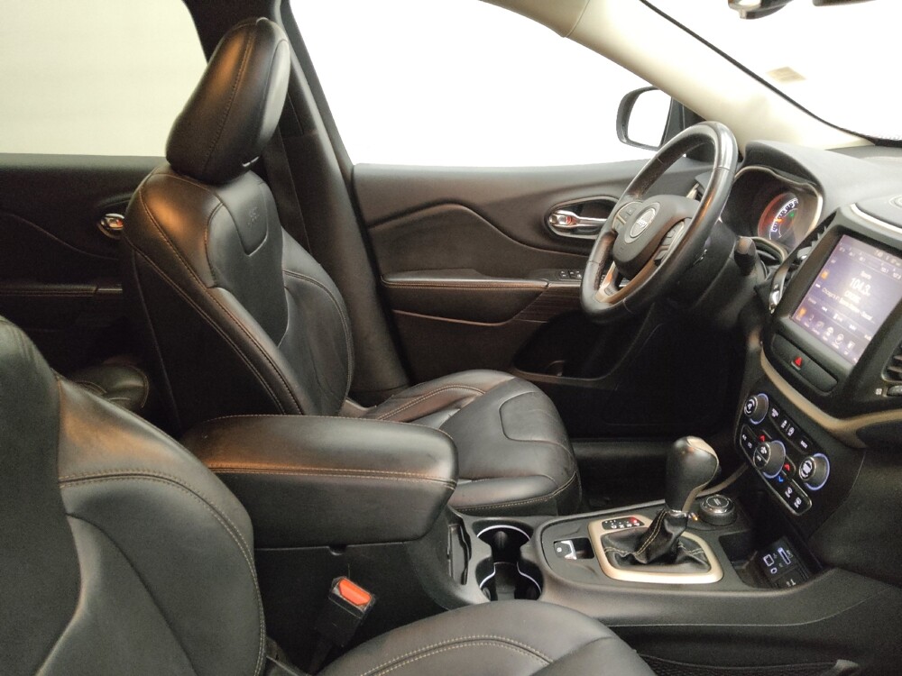 2015 Jeep Cherokee in Des Moines, IA 50310 - 18139303 21
