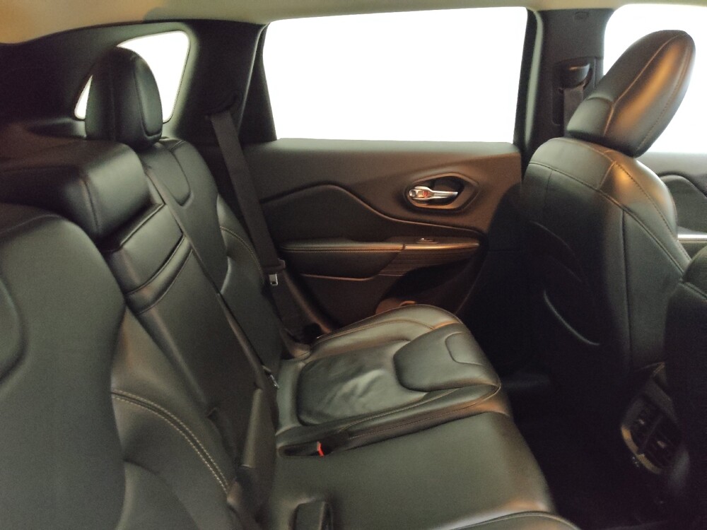 2015 Jeep Cherokee in Des Moines, IA 50310 - 18139303 19