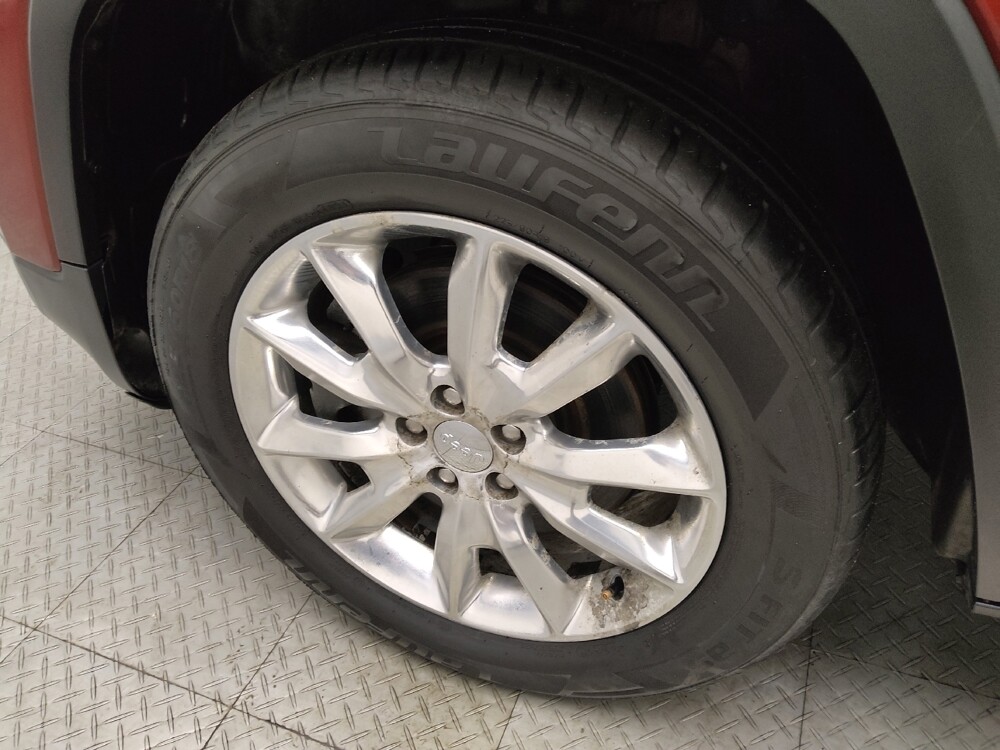 2015 Jeep Cherokee in Des Moines, IA 50310 - 18139303 31
