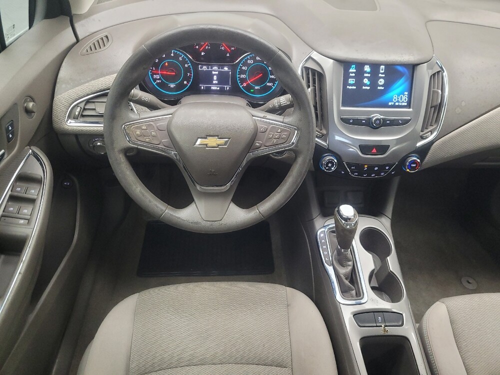 2017 Chevrolet Cruze in Ft Wayne, IN 46805 - 18139304 22